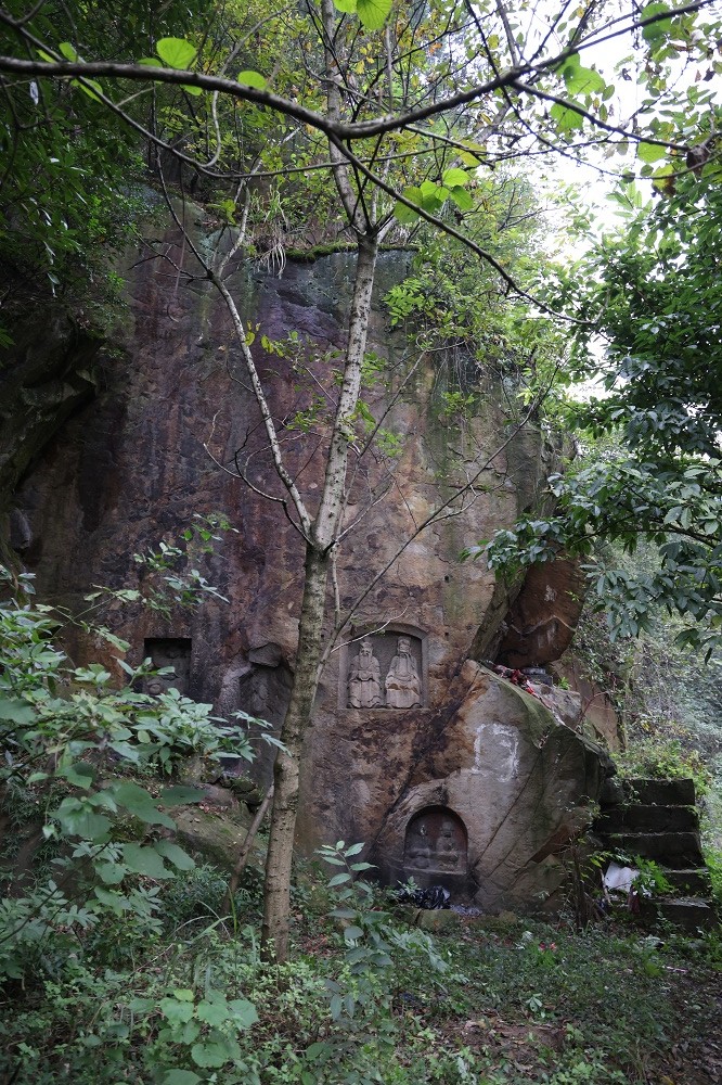 大水沟摩崖石刻-1.JPG